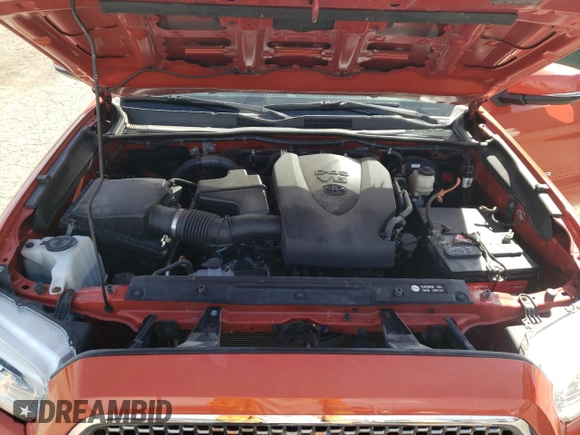 2017 Toyota Tacoma SR5 z VIN 3TMCZ5AN1HM096157, wystawiony jako Copart lot #74628764 z przebiegiem 91 998 mil mil oraz Szkoda całkowita • Salvage title. Historia ofert i sprzedaży dostępna na DreamBid. Obrazek 12.