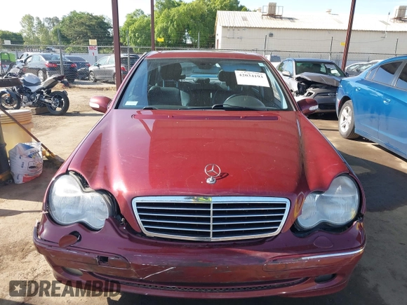 2001 Mercedes-Benz C 320 with VIN WDBRF64J11F068087, listed as a IAAI auction lot 42034193 with 144,752 mi miles and . Bid and sale history available at DreamBid. Image 12.