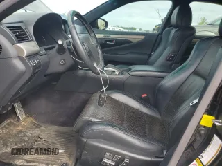 2013 Lexus LS 460 z VIN JTHCL5EF0D5019587, wystawiony jako Copart lot #56037955 z przebiegiem 139 382 mil mil oraz Szkoda całkowita • Salvage title. Historia ofert i sprzedaży dostępna na DreamBid. Obrazek 7.