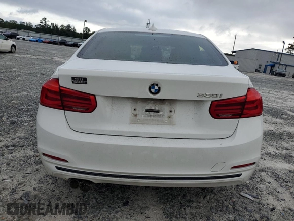 2018 BMW 3 Series 330i z VIN WBA8B9G53JNV00383, wystawiony jako Copart lot #60149505 z przebiegiem 152 711 mil mil oraz Czysty tytuł • Clean title. Historia ofert i sprzedaży dostępna na DreamBid. Obrazek 6.