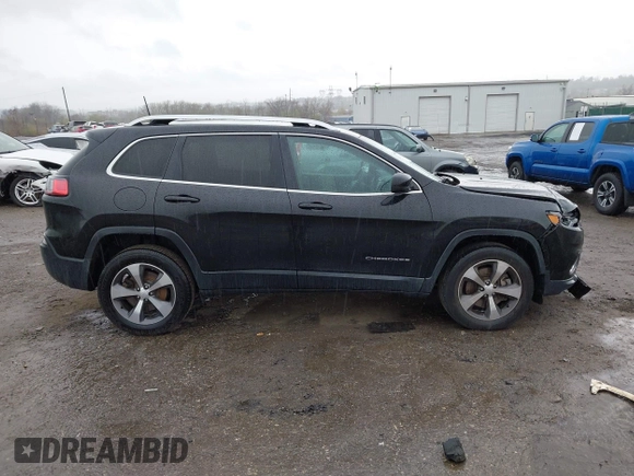 2019 Jeep Cherokee Limited with VIN 1C4PJMDX4KD251190, listed as a IAAI auction lot 41971282 with 28,207 mi miles and . Bid and sale history available at DreamBid. Image 14.