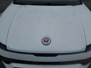 2023 Fisker Ocean One z VIN VCF1ZBU2XPG003149, wystawiony jako Copart lot #50105195 z przebiegiem Nie podano mil oraz Szkody całkowita. Historia ofert i sprzedaży dostępna na DreamBid. Obrazek 11.