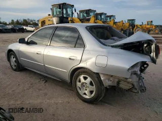 2002 Honda Accord LX z VIN JHMCG55432C034824, wystawiony jako Copart lot #83174914 z przebiegiem 193 883 mil mil oraz Szkoda całkowita • Salvage title. Historia ofert i sprzedaży dostępna na DreamBid. Obrazek 2.