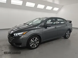 2025 Nissan Versa SV с VIN 3N1CN8EV2SL848570, выставлен на аукционе Copart как лот 60622405 с пробегом 759 миль миль и Списание • Salvage title. История ставок и продаж доступна на DreamBid. Изображение 1.