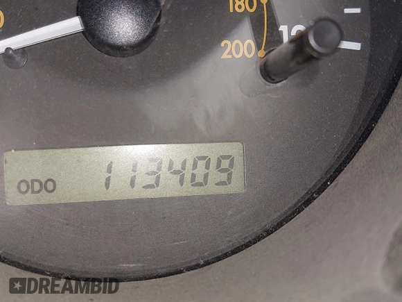 2008 Chevrolet Aveo LS with VIN KL1TD66628B190679, listed as a IAAI auction lot 42138105 with 113,409 mi miles and . Bid and sale history available at DreamBid. Image 7.