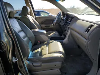 2006 Honda Pilot EX-L with VIN 5FNYF28516B047058, listed as a Copart auction lot 47666375 with 166,349 mi miles and Salvage Title. Bid and sale history available at carsss.com. Image 7.