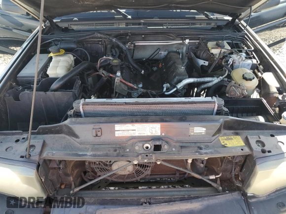 2003 Land Rover Discovery with VIN SALTL16413A795748, listed as a Copart auction lot 48371335 with 66,952 mi miles and Clean Title. Bid and sale history available at DreamBid. Image 12.