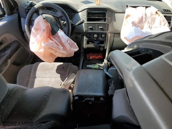 2005 Honda Pilot LX with VIN 2HKYF18195H551915, listed as a Copart auction lot 42939515 with 0 mi miles and Salvage Title. Bid and sale history available at carsss.com. Image 8.