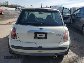 2004 MINI Hardtop with VIN WMWRC33424TJ53673, listed as a Copart auction lot 47310755 with Not Provided miles and Clean Title. Bid and sale history available at DreamBid. Image 6.