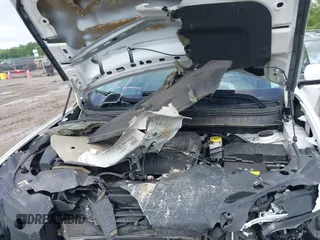 2019 Jeep Cherokee Latitude Plus с VIN 1C4PJMLB9KD114168, выставлен на аукционе IAAI как лот 42499881 с пробегом 99 667 миль миль и . История ставок и продаж доступна на DreamBid. Изображение 10.
