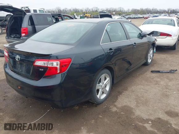 2012 Toyota Camry L with VIN 4T1BF1FK8CU145821, listed as a IAAI auction lot 42007078 with 77,607 mi miles. Bid and sale history available at carsss.com. Image 4.