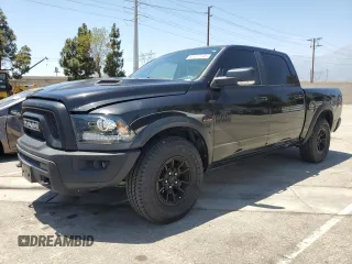 2017 Ram 1500 Rebel z VIN 1C6RR6YT2HS826001, wystawiony jako Copart lot #61422745 z przebiegiem 108 780 mil mil oraz Szkoda całkowita • Salvage title. Historia ofert i sprzedaży dostępna na DreamBid. Obrazek 1.