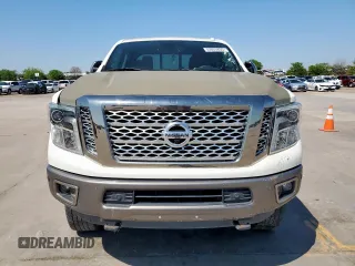 2017 Nissan Titan Pro-4X z VIN 1N6BA1F42HN575024, wystawiony jako Copart lot #52025835 z przebiegiem 23 422 mil mil oraz Czysty tytuł • Clean title. Historia ofert i sprzedaży dostępna na DreamBid. Obrazek 5.