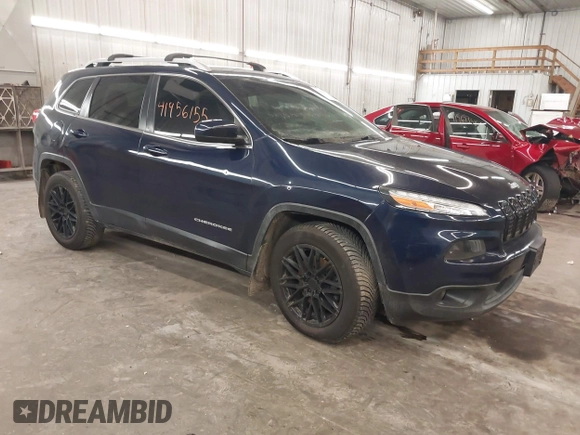 2014 Jeep Cherokee Latitude with VIN 1C4PJMCS9EW190255, listed as a IAAI auction lot 41956155 with 220,265 mi miles. Bid and sale history available at carsss.com. Image 1.