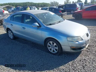 2006 Volkswagen Passat Value Edition z VIN WVWAK73C56P201535, wystawiony jako IAAI lot #42504048 z przebiegiem 147 077 mil mil oraz . Historia ofert i sprzedaży dostępna na DreamBid. Obrazek 1.