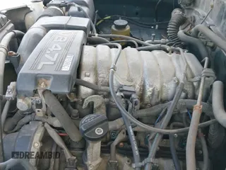 2002 Toyota Tundra SR5 с VIN 5TBBT44112S313545, выставлен на аукционе IAAI как лот 42830623 с пробегом 262 127 миль миль и . История ставок и продаж доступна на DreamBid. Изображение 12.