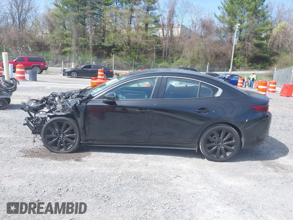 2025 Mazda 3 S Select Sport with VIN 3MZBPABM8SM460739, listed as a IAAI auction lot 41942337 with 5,798 mi miles and . Bid and sale history available at DreamBid. Image 14.