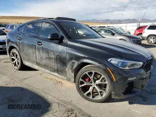 2021 BMW X6 M50i z VIN 5UXCY8C02M9F23734, wystawiony jako Copart lot #69432202 z przebiegiem Nie podano mil oraz . Historia ofert i sprzedaży dostępna na DreamBid. Obrazek 4.