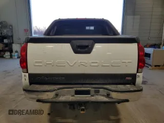 2004 Chevrolet Avalanche z VIN 3GNEK12T94G227273, wystawiony jako Copart lot #88109865 z przebiegiem Nie podano mil oraz Szkoda całkowita • Salvage title. Historia ofert i sprzedaży dostępna na DreamBid. Obrazek 6.