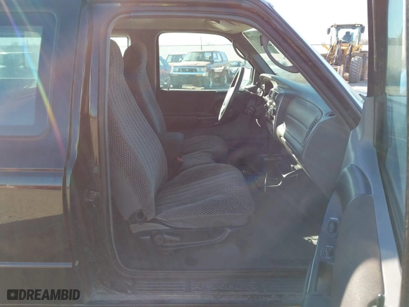 2006 Ford Ranger XL with VIN 1FTZR15E46PA93127, listed as a IAAI auction lot 41683716 with 52,406 mi miles. Bid and sale history available at carsss.com. Image 5.