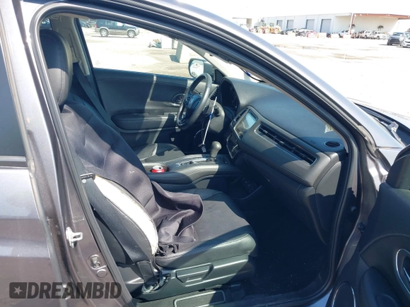 2018 Honda HR-V EX-L Navi with VIN 3CZRU6H7XJM700052, listed as a IAAI auction lot 41956296 with 88,204 mi miles. Bid and sale history available at carsss.com. Image 5.