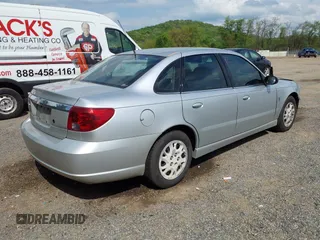 2003 Saturn LS z VIN 1G8JU54F13Y543040, wystawiony jako IAAI lot #42216906 z przebiegiem 197 758 mil mil oraz . Historia ofert i sprzedaży dostępna na DreamBid. Obrazek 4.