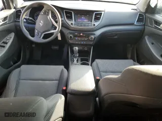 2017 Hyundai Tucson SE with VIN KM8J3CA43HU510549, listed as a Copart auction lot 44200525 with 92,899 mi miles and Salvage Title. Bid and sale history available at carsss.com. Image 8.