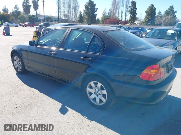 2003 BMW 3 Series 325i with VIN WBAET37493NJ22769, listed as a IAAI auction lot 41852747 with 131,380 mi miles and . Bid and sale history available at DreamBid. Image 3.