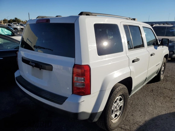 2011 Jeep Patriot Sport z VIN 1J4NT1GB1BD216200, wystawiony jako Copart lot #88791135 z przebiegiem Nie podano mil oraz Czysty tytuł • Clean title. Historia ofert i sprzedaży dostępna na DreamBid. Obrazek 3.