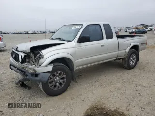 2003 Toyota Tacoma PreRunner with VIN 5TESN92N43Z146316, listed as a Copart auction lot 60474775 with 249,364 mi miles and Salvage title. Bid and sale history available at DreamBid. Image 1.