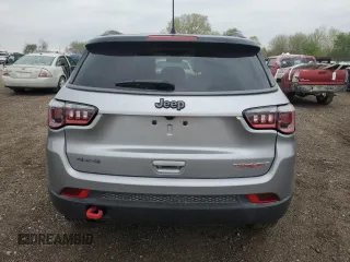 2017 Jeep Compass Trailhawk с VIN 3C4NJDDB6HT689305, выставлен на аукционе Copart как лот 54889585 с пробегом 43 686 миль миль и Списание • Salvage title. История ставок и продаж доступна на DreamBid. Изображение 6.