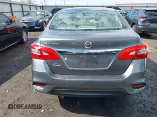 2019 Nissan Sentra SR with VIN 3N1AB7AP7KY385622, listed as a IAAI auction lot 41611546 with 70,796 mi miles. Bid and sale history available at carsss.com. Image 17.
