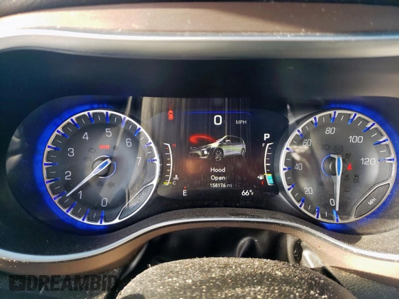 2017 Chrysler Pacifica Touring L Plus с VIN 2C4RC1EG7HR578348, выставлен на аукционе Copart как лот 57401415 с пробегом 158 176 миль миль и Списание • Salvage title. История ставок и продаж доступна на DreamBid. Изображение 9.