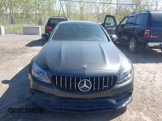 2019 Mercedes-Benz C 63 S AMG with VIN WDDWJ8HBXKF845181, listed as a IAAI auction lot 42147743 with 39,430 mi miles and . Bid and sale history available at DreamBid. Image 12.