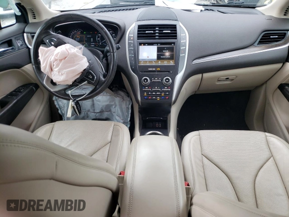 2017 Lincoln MKC Reserve with VIN 5LMCJ3C91HUL13688, listed as a Copart auction lot 58495415 with 125,646 mi miles and Salvage title. Bid and sale history available at DreamBid. Image 8.