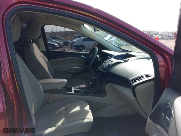 2017 Ford Escape SE with VIN 1FMCU0GD5HUB46016, listed as a IAAI auction lot 41776549 with 163,081 mi miles. Bid and sale history available at carsss.com. Image 5.