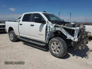 2023 Ram 2500 Big Horn with VIN 3C6UR5DL6PG590064, listed as a Copart auction lot 72400304 with 33,069 mi miles and Salvage Title. Bid and sale history available at carsss.com. Image 4.