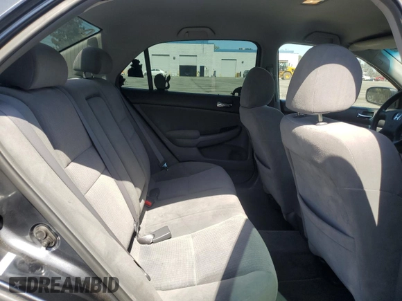2005 Honda Accord LX с VIN 1HGCM56405A167776, выставлен на аукционе Copart как лот 61682855 с пробегом 186 017 миль миль и Списание • Salvage title. История ставок и продаж доступна на DreamBid. Изображение 10.