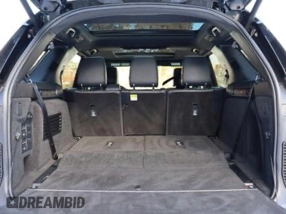 2018 Land Rover Discovery HSE Luxury with VIN SALRT2RV2JA048855, listed as a Copart auction lot 43294525 with 59,345 mi miles and Clean Title. Bid and sale history available at DreamBid. Image 7.