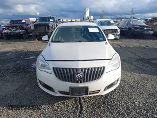 2016 Buick Regal with VIN 2G4GL5EX9G9190255, listed as a IAAI auction lot 41702774 with 134,365 mi miles. Bid and sale history available at carsss.com. Image 12.
