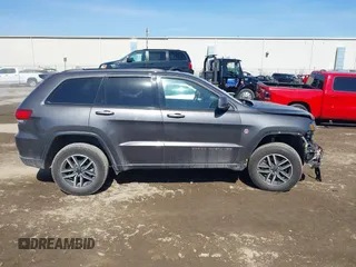 2021 Jeep Grand Cherokee Trailhawk with VIN 1C4RJFLGXMC716795, listed as a IAAI auction lot 41800596 with 38,394 mi miles. Bid and sale history available at carsss.com. Image 13.