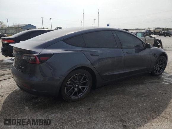 2022 Tesla Model 3 Long Range z VIN 5YJ3E1EB7NF238905, wystawiony jako Copart lot #53362045 z przebiegiem 52 002 mil mil oraz Szkoda całkowita • Salvage title. Historia ofert i sprzedaży dostępna na DreamBid. Obrazek 3.