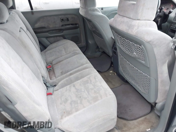 2003 Honda Pilot EX with VIN 2HKYF184X3H561179, listed as a IAAI auction lot 41709312 with 302,368 mi miles. Bid and sale history available at carsss.com. Image 8.