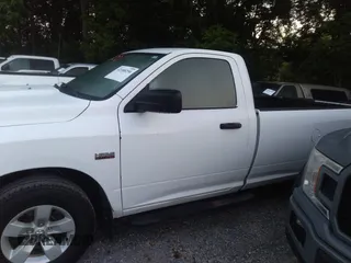 2019 Ram 1500 Tradesman с VIN 3C6JR7DT1KG585748, выставлен на аукционе IAAI как лот 42388256 с пробегом 161 573 миль миль и . История ставок и продаж доступна на DreamBid. Изображение 15.