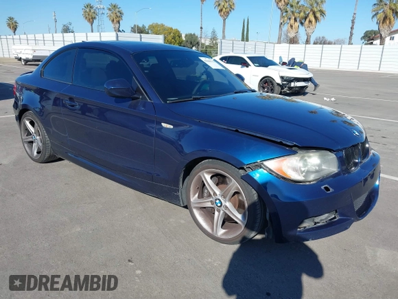 2010 BMW 1 Series 135i with VIN WBAUC7C58AVK96377, listed as a IAAI auction lot 41666512 with 136,890 mi miles and . Bid and sale history available at carsss.com. Image 1.