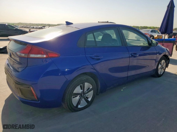 2019 Hyundai Ioniq Hybrid Blue with VIN KMHC65LC8KU176042, listed as a Copart auction lot 52925975 with 172,961 mi miles and Clean Title. Bid and sale history available at carsss.com. Image 3.