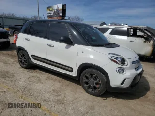 2015 FIAT 500L Urbana Trekking with VIN ZFBCFADH7FZ032453, listed as a Copart auction lot 49436275 with 129,521 mi miles and Salvage Title. Bid and sale history available at carsss.com. Image 4.