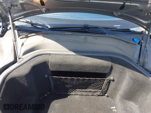 2014 Tesla Model S 60 with VIN 5YJSA1S15EFP29010, listed as a IAAI auction lot 41798180 with 142,754 mi miles and . Bid and sale history available at DreamBid. Image 10.