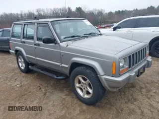 2001 Jeep Cherokee Sport with VIN 1J4FF48S91L615131, listed as a IAAI auction lot 41929942 with 116,897 mi miles. Bid and sale history available at carsss.com. Image 1.