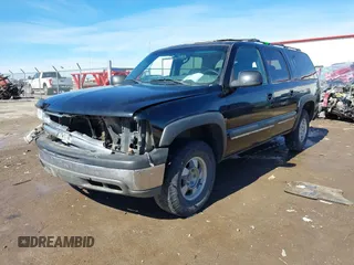 2002 Chevrolet Suburban Z71 with VIN 3GNFK16Z32G202949, listed as a IAAI auction lot 41637140 with 277,161 mi miles. Bid and sale history available at carsss.com. Image 18.